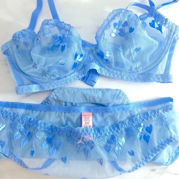 🩵 AP Lingerie Set 🩵 - Picture 2 of 6